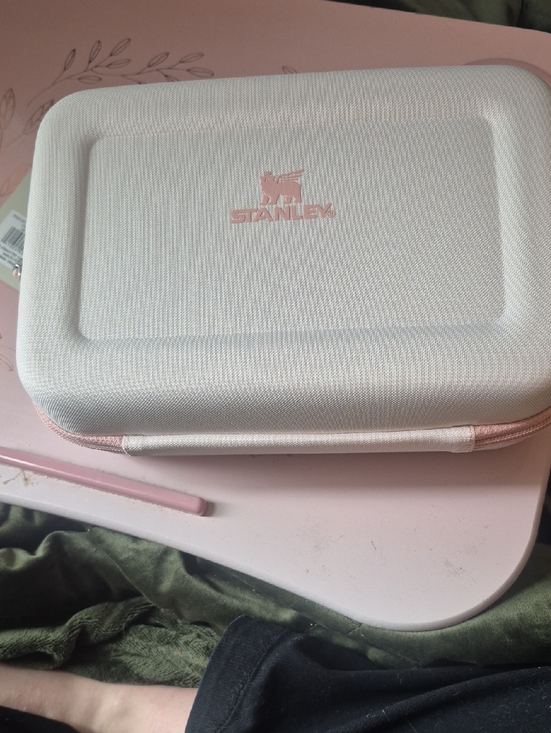 Stanley Handbags - Stanley pale pink textured travel case